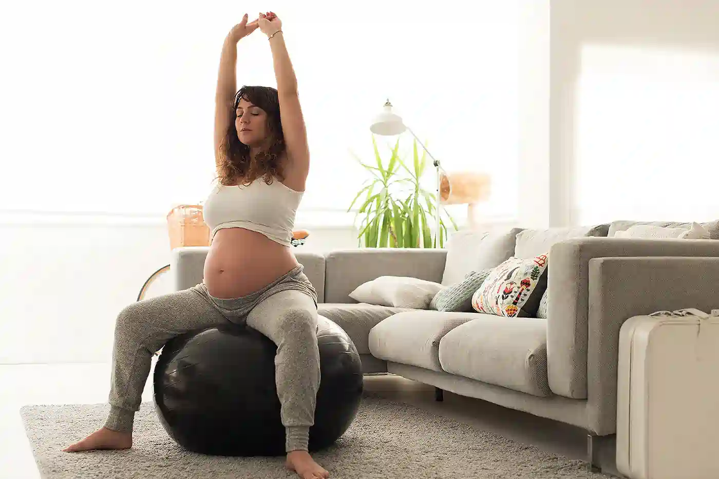 How to Support Your Core Safely During Pregnancy Cardiff
